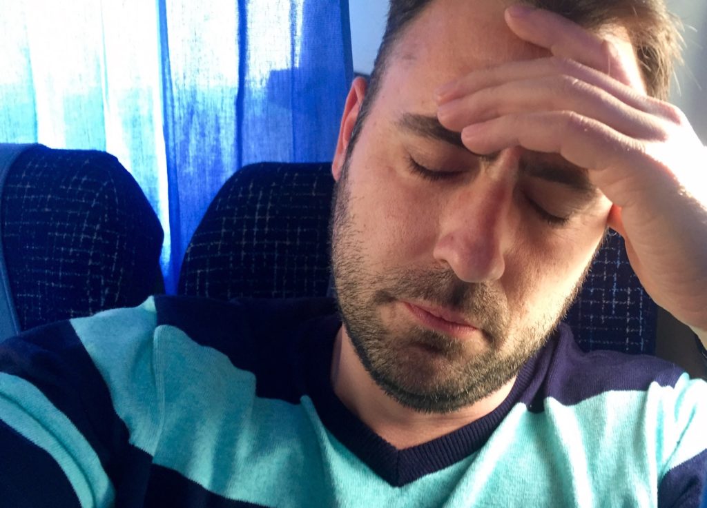 homme en train de s'endormir