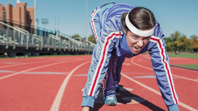 Une sportive qui a besoin de préparation mentale pour gérer ses émotions