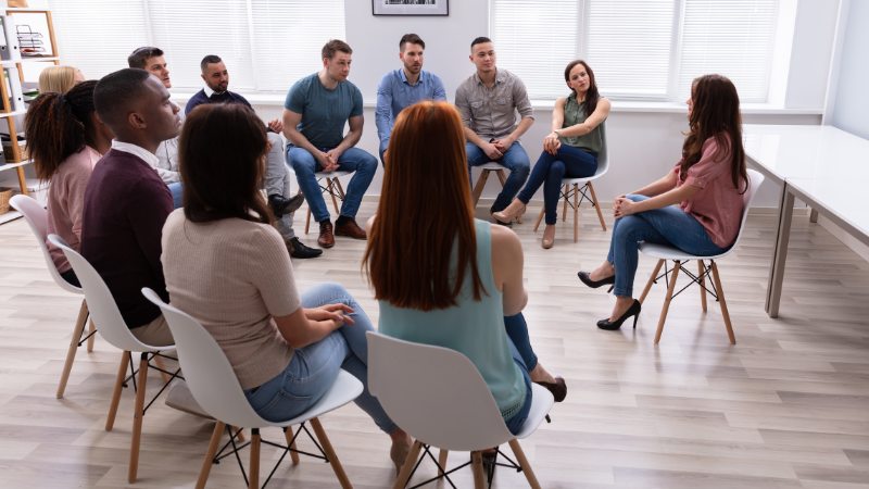 Une séance de dépolarisation de groupe pour renforcer le mental