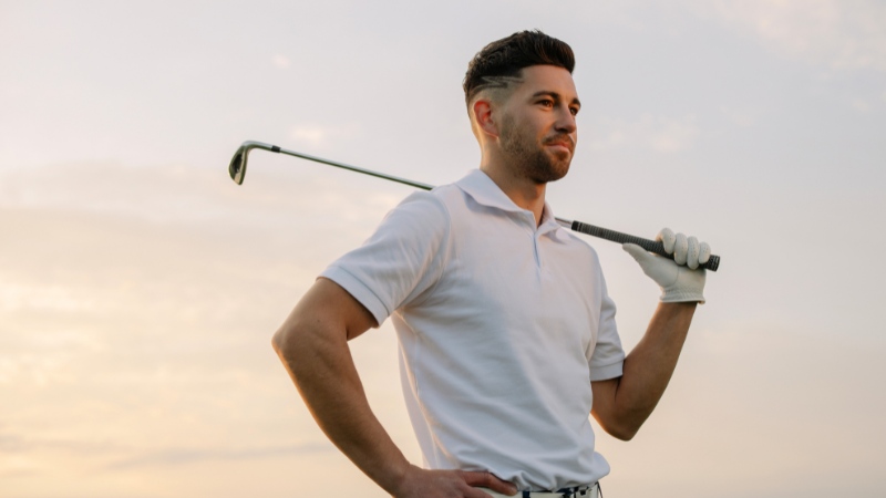 Un golfeur qui applique ce qu'il a appris en préparation mentale de golf