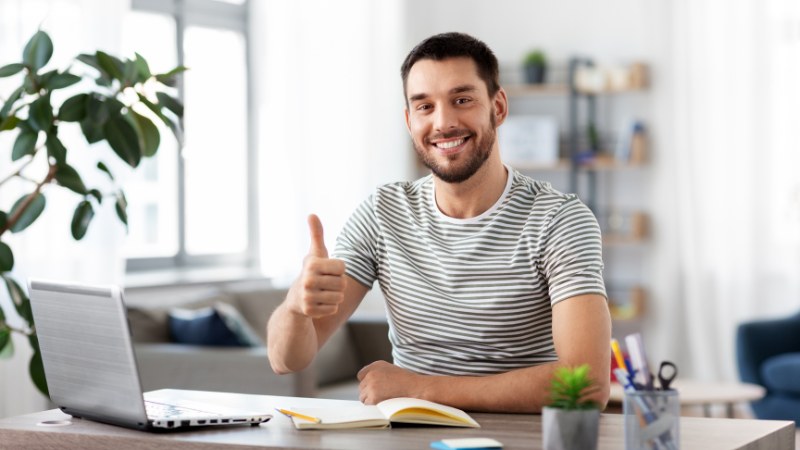 Un homme qui a retrouvé le plaisir de travailler grâce à un coaching