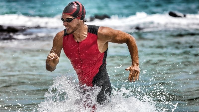 Un pentathlète qui reprend l'entraînement après une blessure